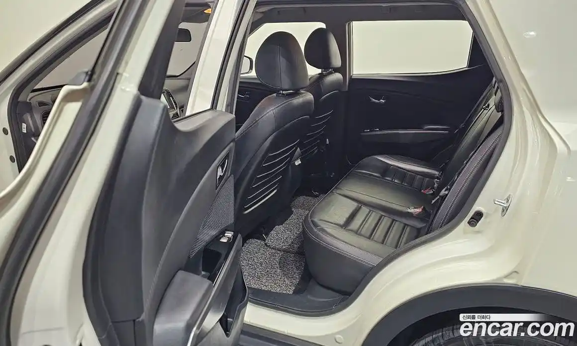 SsangYong TIBOLI 2017 1.6 гидро в Москве № 2126507, фото 16