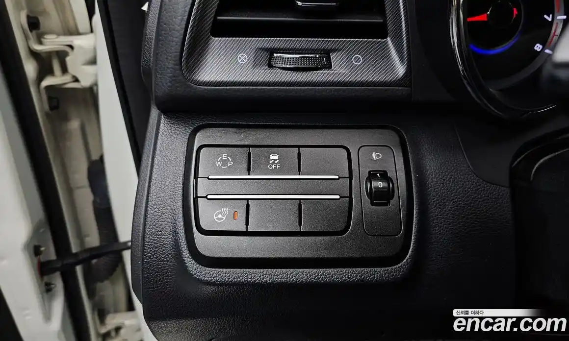 SsangYong TIBOLI 2017 1.6 гидро в Москве № 2126507, фото 23