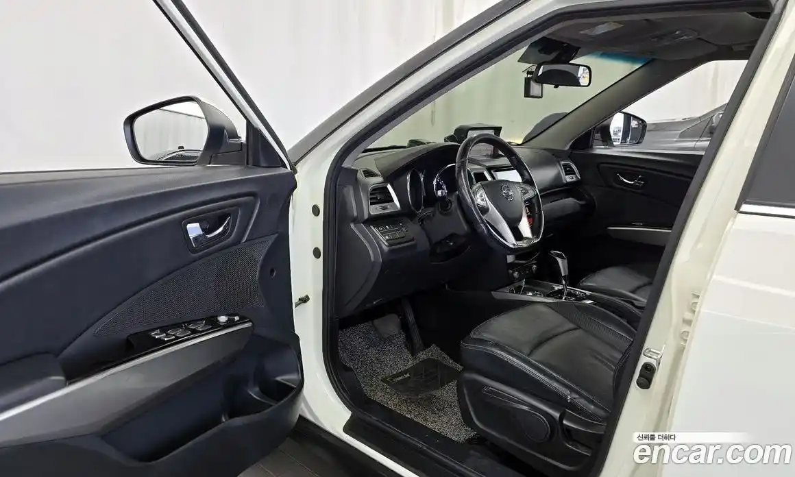 SsangYong TIBOLI 2015 1.6 гидро в Москве № 2126752, фото 13