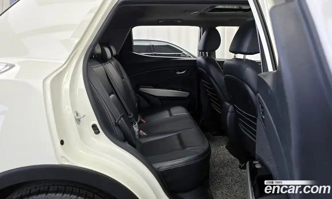 SsangYong TIBOLI 2015 1.6 гидро в Москве № 2126752, фото 17