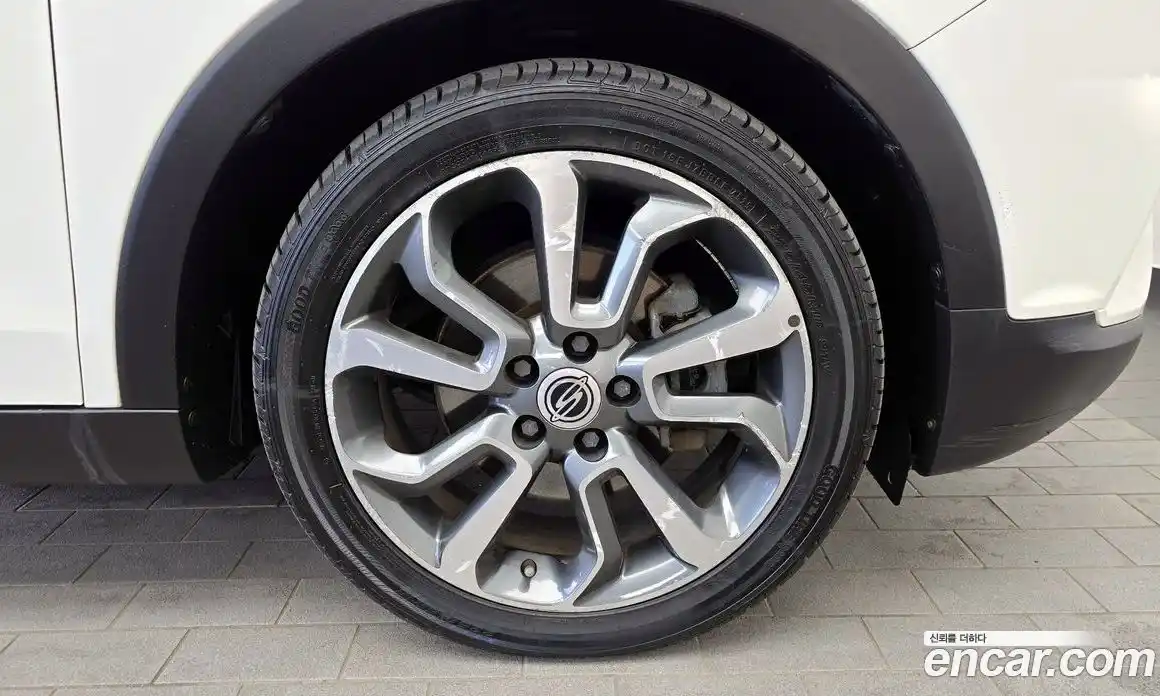 SsangYong TIBOLI 2015 1.6 гидро в Москве № 2126752, фото 7