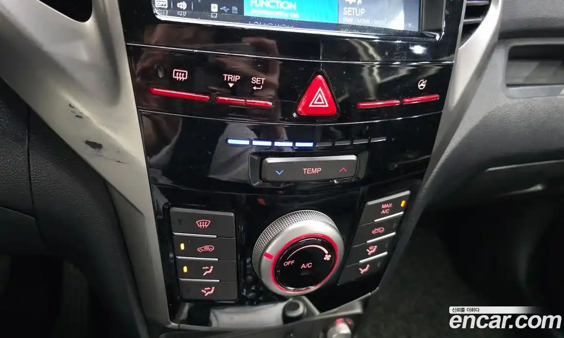 SsangYong TIBOLI 2016 1.6 гидро в Москве № 2126834, фото 22