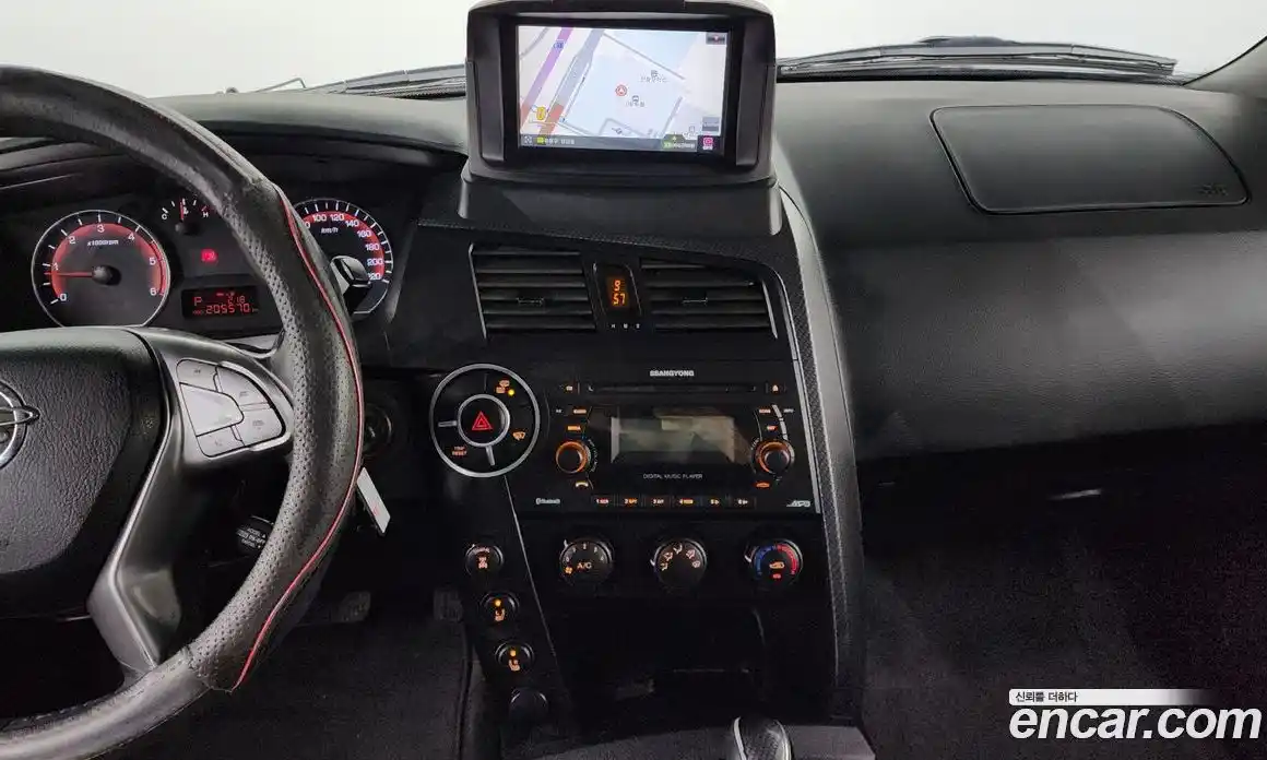 SsangYong Korando 2015 2.0 гидро в Москве № 2126904, фото 15