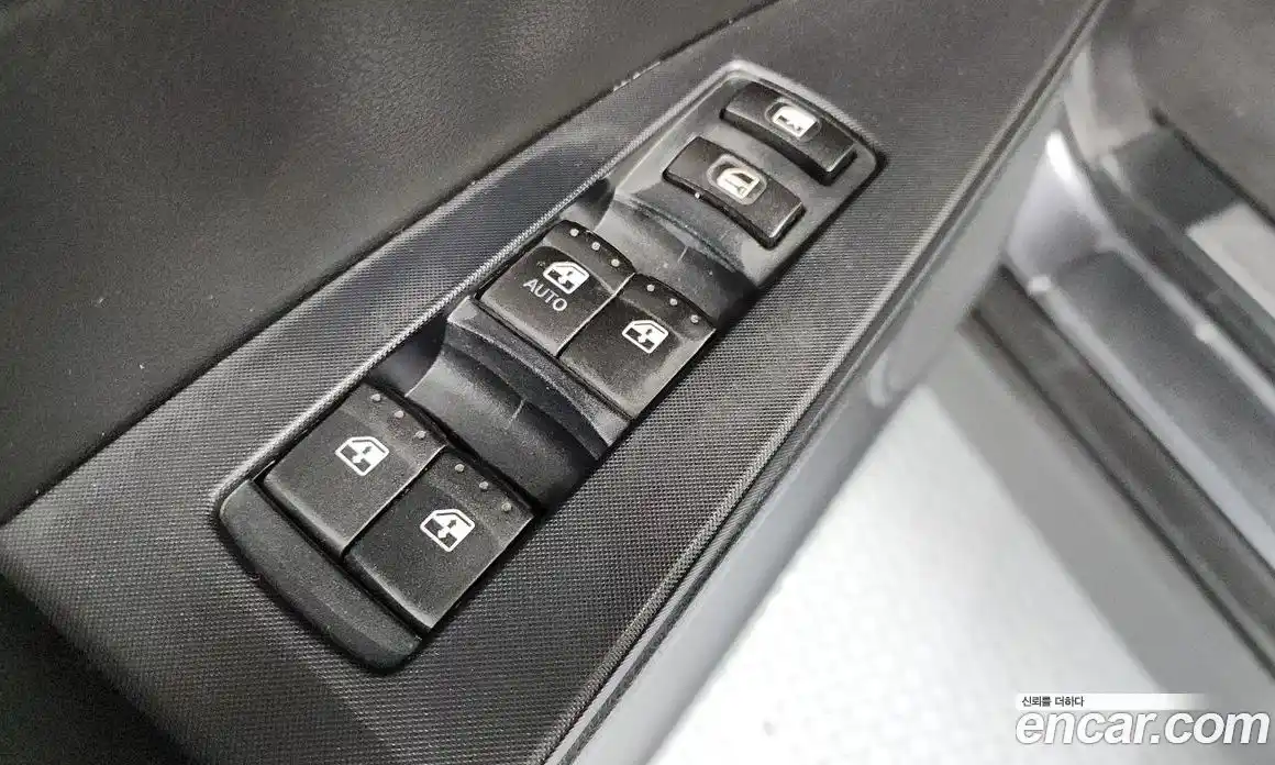 SsangYong Korando 2015 2.0 гидро в Москве № 2126904, фото 19