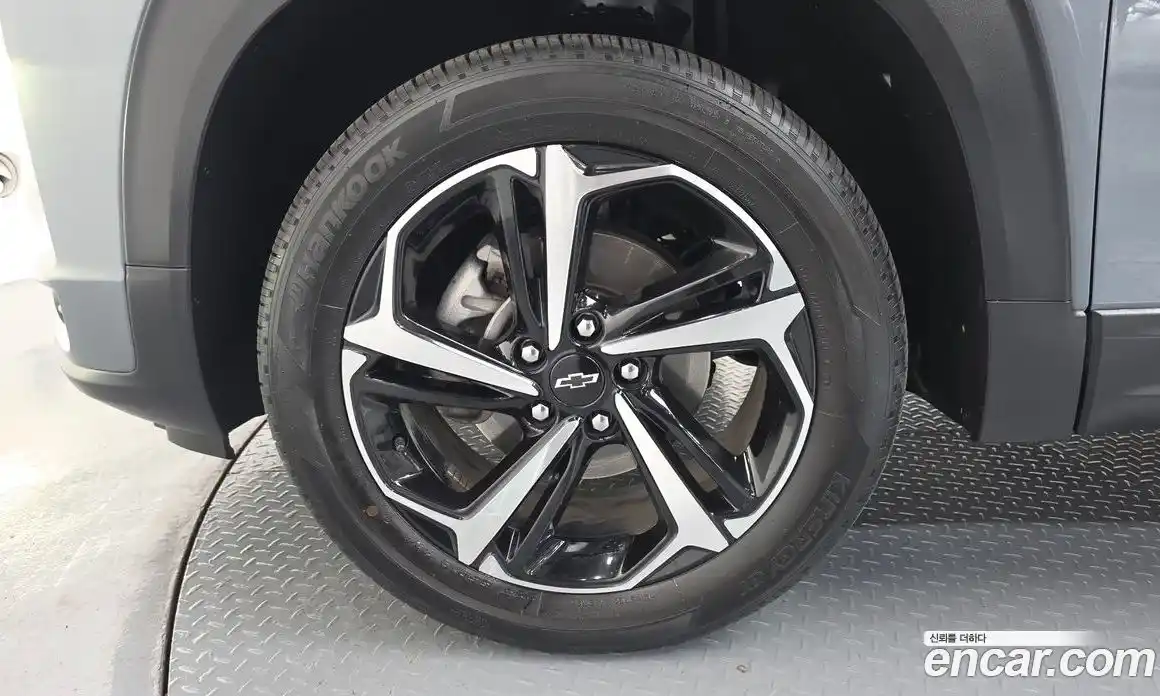 Chevrolet TrailBlazer 2021 1.3 гидро в Москве, фото 5