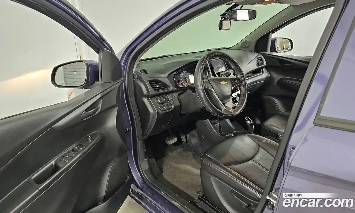Chevrolet Spark 2016 1.0 гидро в Москве, фото 10