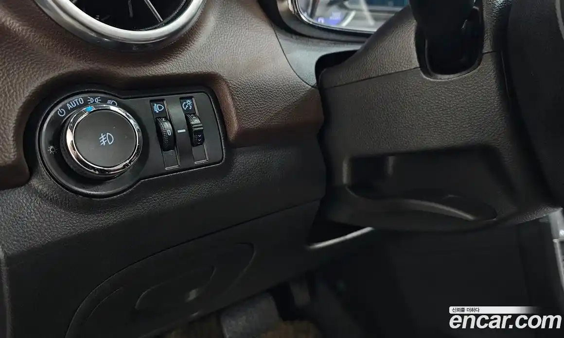 Chevrolet Trax 2013 1.4 гидро в Москве № 2128111, фото 23