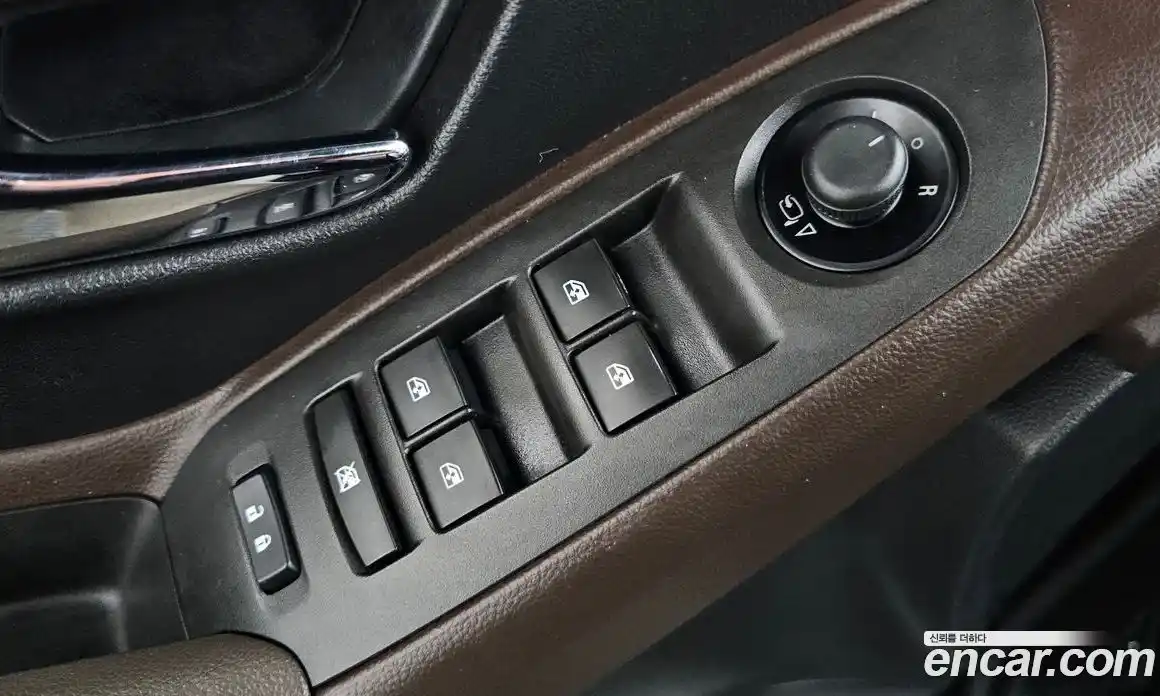 Chevrolet Trax 2013 1.4 гидро в Москве № 2128111, фото 26