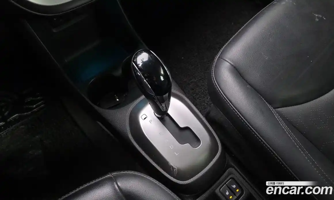 Chevrolet Spark 2016 1.0 гидро в Москве, фото 12