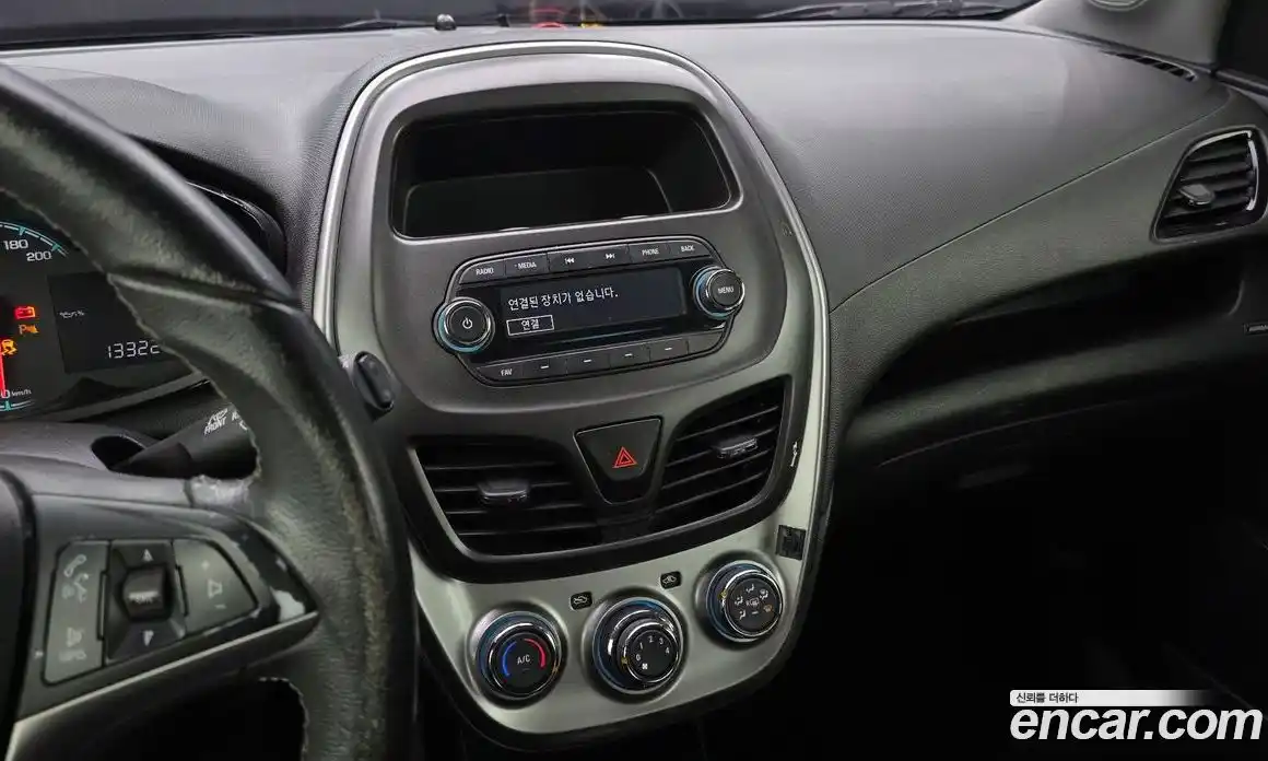 Chevrolet Spark 2016 1.0 гидро в Москве, фото 20