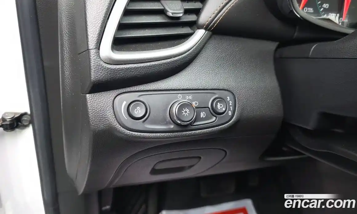 Chevrolet Trax 2017 1.6 гидро в Москве № 2128352, фото 14