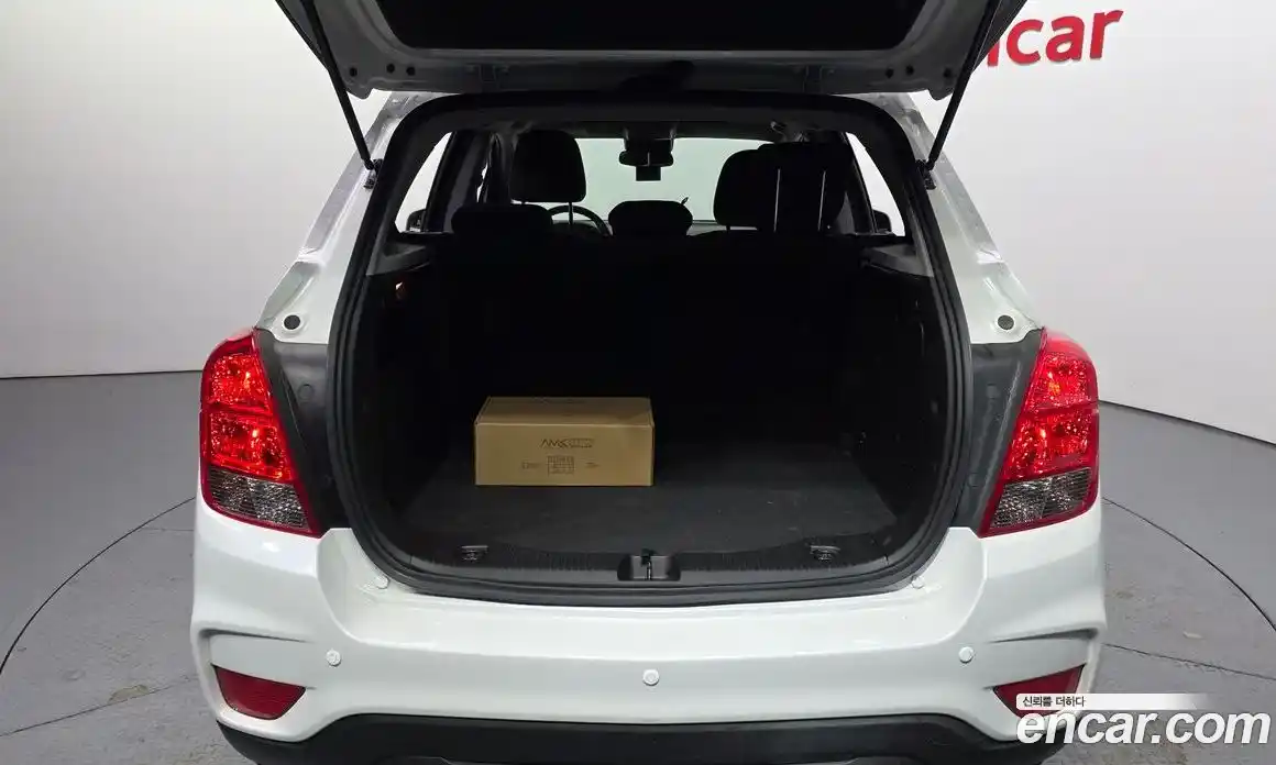 Chevrolet Trax 2017 1.6 гидро в Москве № 2128352, фото 20