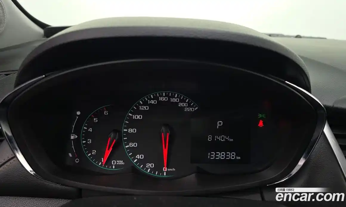 Chevrolet Trax 2017 1.6 гидро в Москве № 2128352, фото 8