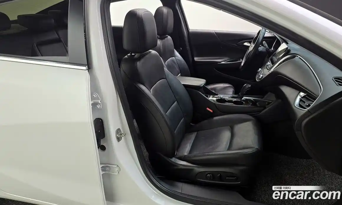 Chevrolet Malibu 2016 2.0 гидро в Москве, фото 17