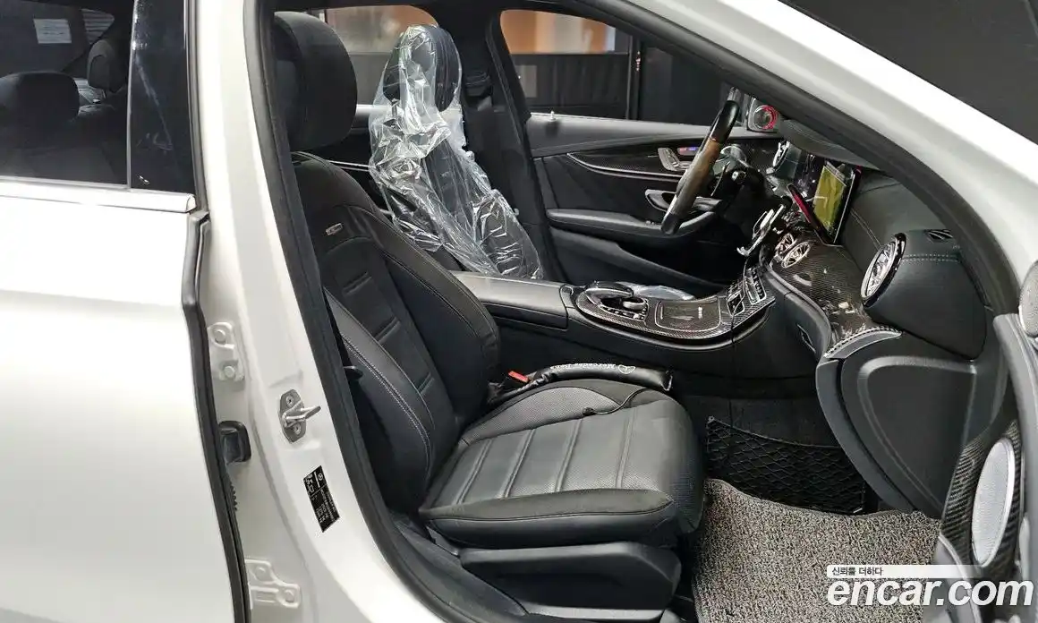 Mercedes-Benz E-Class 2018 4.0 гидро в Москве, фото 18