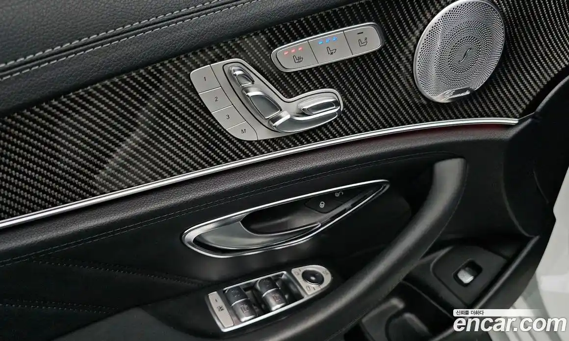Mercedes-Benz E-Class 2018 4.0 гидро в Москве, фото 29
