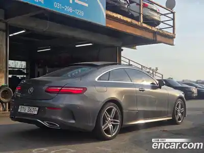 Mercedes-Benz E-Class 2018 1.9 гидро в Москве, миниатюра 3