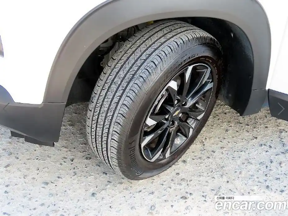 Chevrolet TrailBlazer 2022 1.3 вариатор в Москве, фото 20