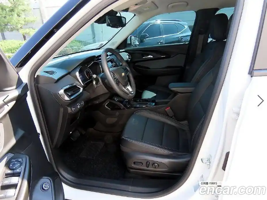 Chevrolet TrailBlazer 2022 1.3 вариатор в Москве, фото 5