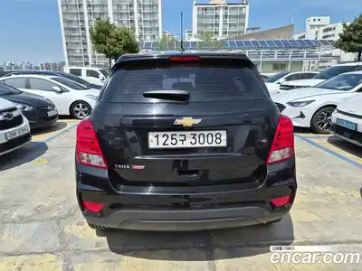 Chevrolet Trax 2018 1.4 гидро в Москве № 2128606, миниатюра 4