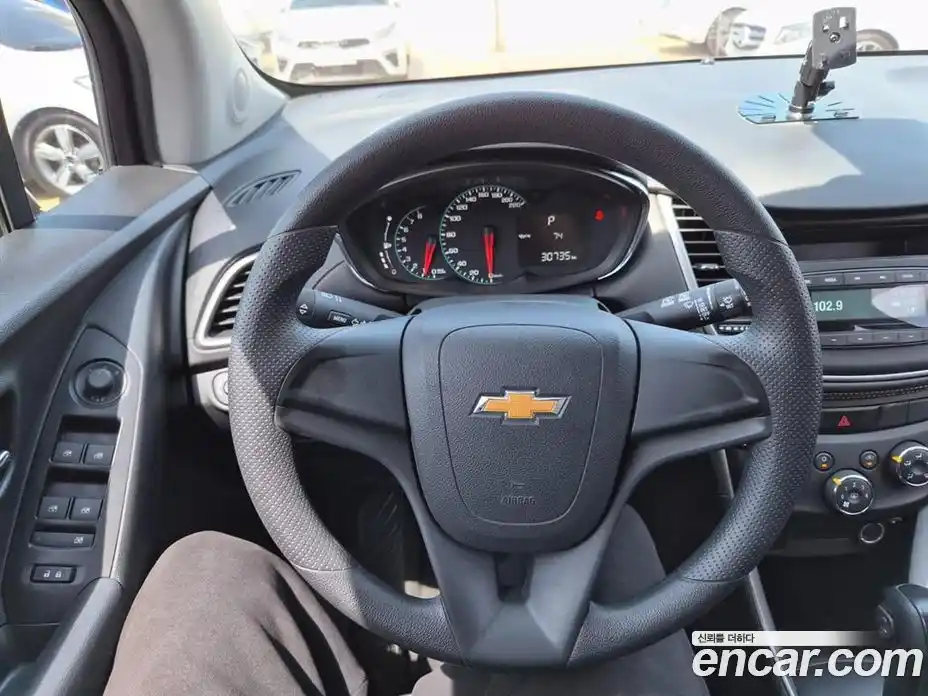 Chevrolet Trax 2018 1.4 гидро в Москве № 2128606, фото 7