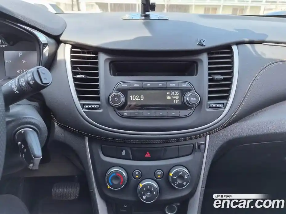 Chevrolet Trax 2018 1.4 гидро в Москве № 2128606, фото 9