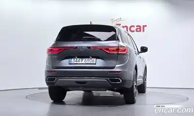 Renault QM6 2022 2.0 гидро в Москве № 2128818, миниатюра 4