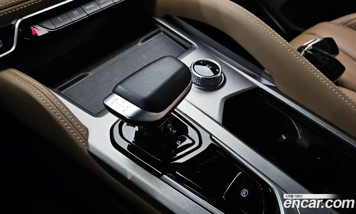 Renault Grand Koleos 2025 2.0 гидро в Москве, фото 12
