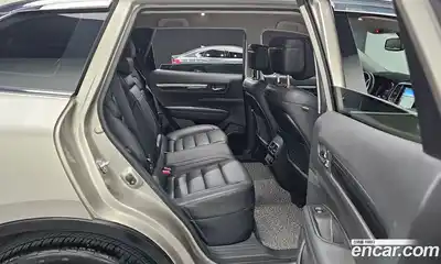 Renault QM6 2018 2.0 гидро в Москве № 2128853, миниатюра 11