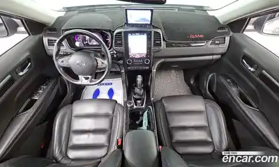 Renault QM6 2018 2.0 гидро в Москве № 2128853, миниатюра 7