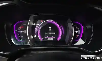 Renault QM6 2018 2.0 гидро в Москве № 2128853, миниатюра 8