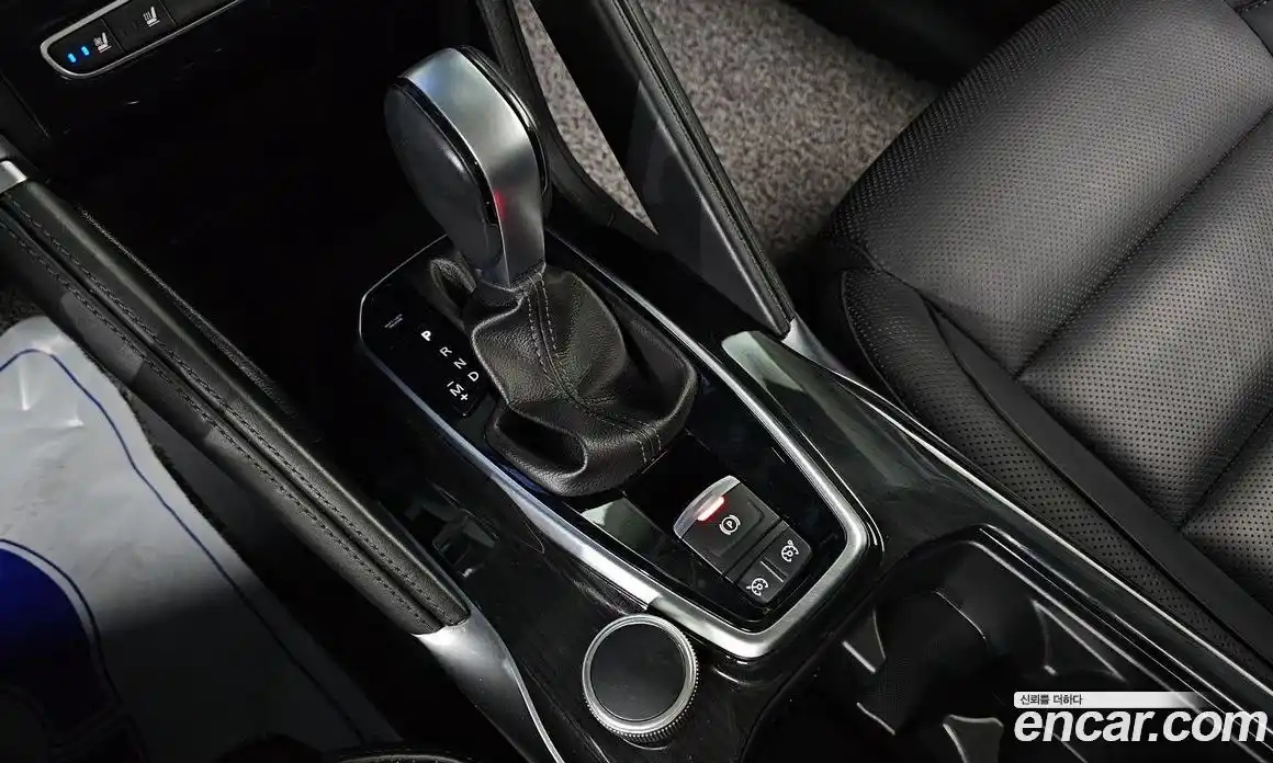 Renault QM6 2018 2.0 гидро в Москве № 2128853, фото 9