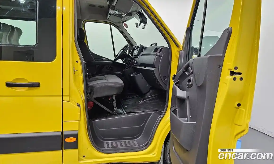 Renault Master 2020 2.3 механика в Москве, фото 16