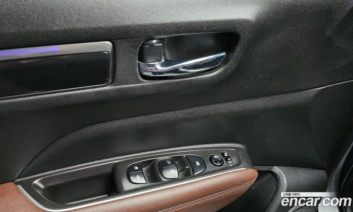 Renault QM6 2018 2.0 гидро в Москве № 2129268, фото 31
