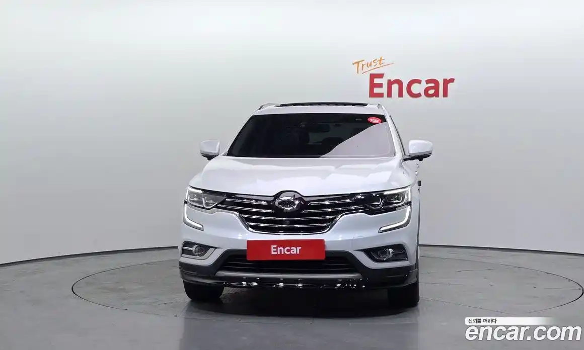 Renault QM6 2018 2.0 гидро в Москве № 2129302, фото 3