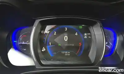 Renault QM6 2018 2.0 гидро в Москве № 2129302, миниатюра 8