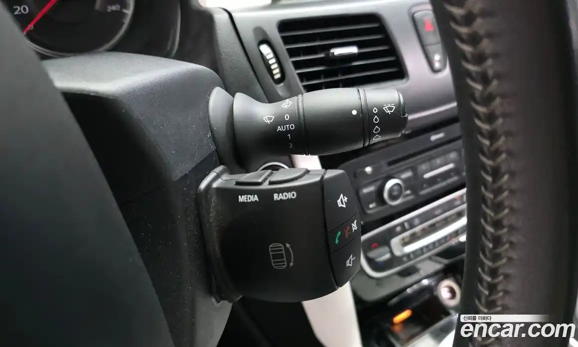 Renault SM5 2013 1.6 гидро в Москве № 2129355, фото 28