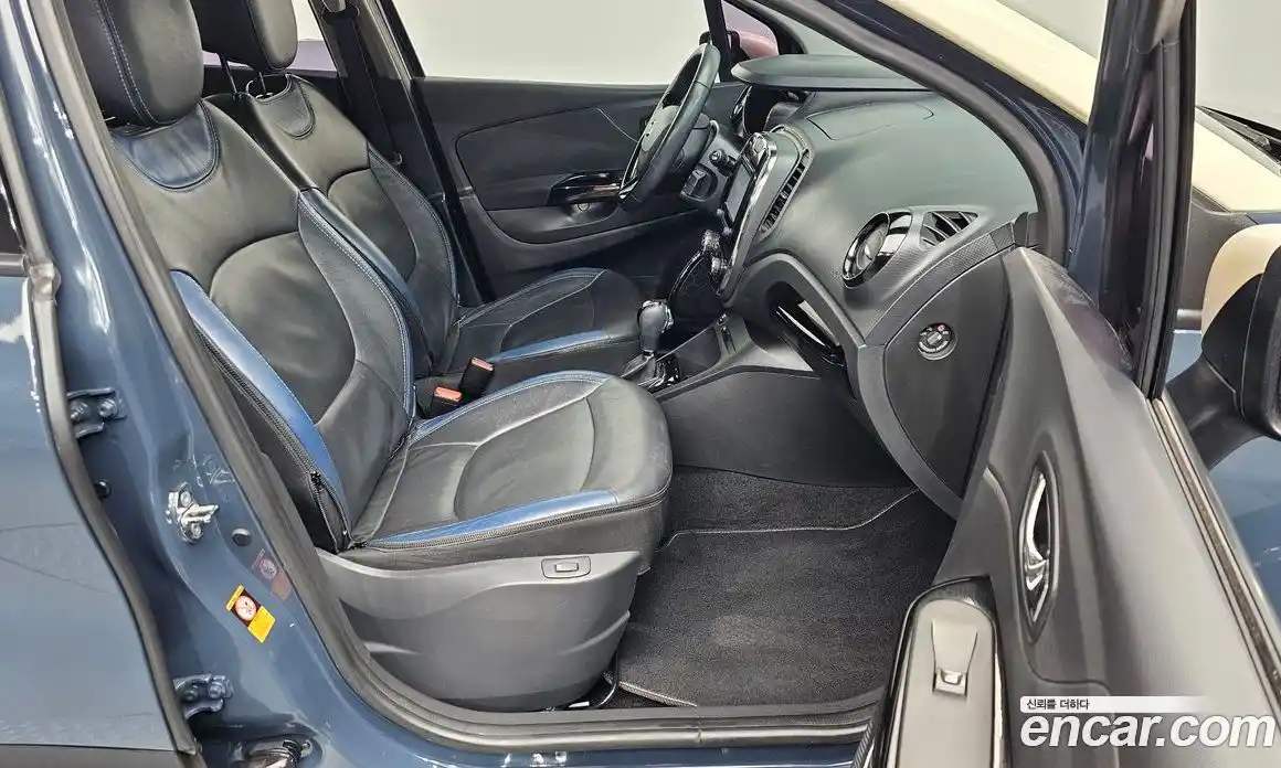 Renault QM3 2016 1.5 гидро в Москве № 2129429, фото 16