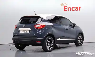 Renault QM3 2016 1.5 гидро в Москве № 2129429, миниатюра 2