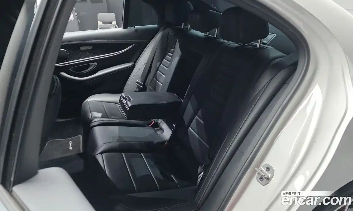 Mercedes-Benz E-Class 2021 1.9 гидро в Москве, фото 18