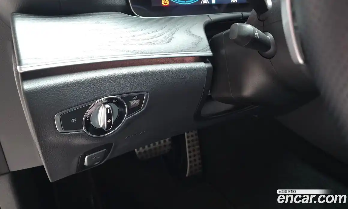 Mercedes-Benz E-Class 2021 1.9 гидро в Москве, фото 25