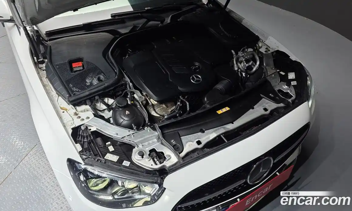 Mercedes-Benz E-Class 2021 1.9 гидро в Москве, фото 6