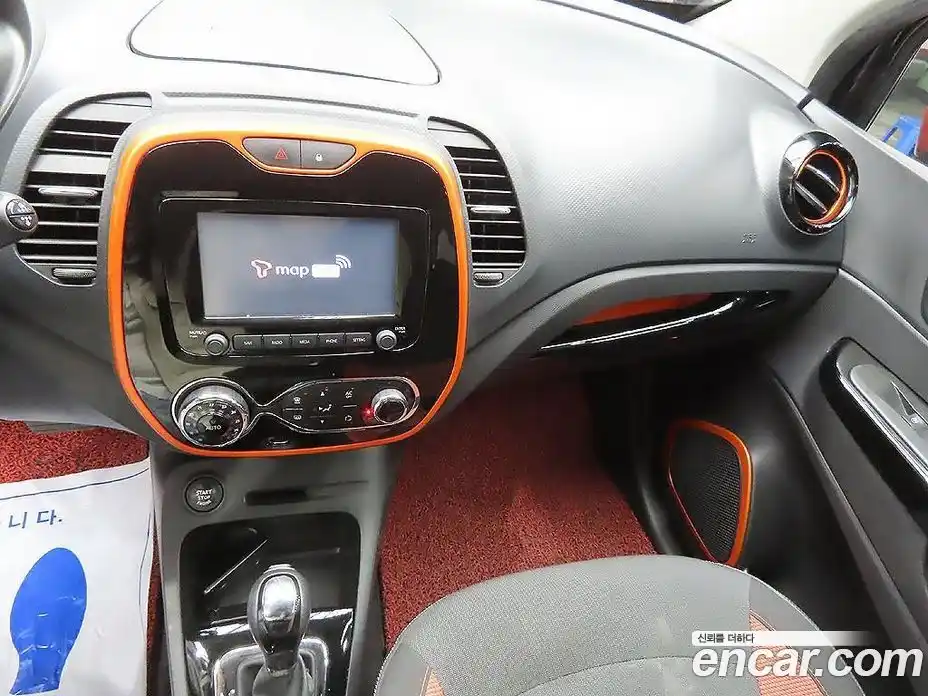 Renault QM3 2014 1.5 гидро в Москве № 2129604, фото 14