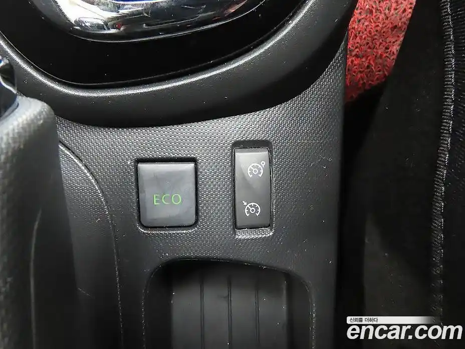 Renault QM3 2014 1.5 гидро в Москве № 2129604, фото 16
