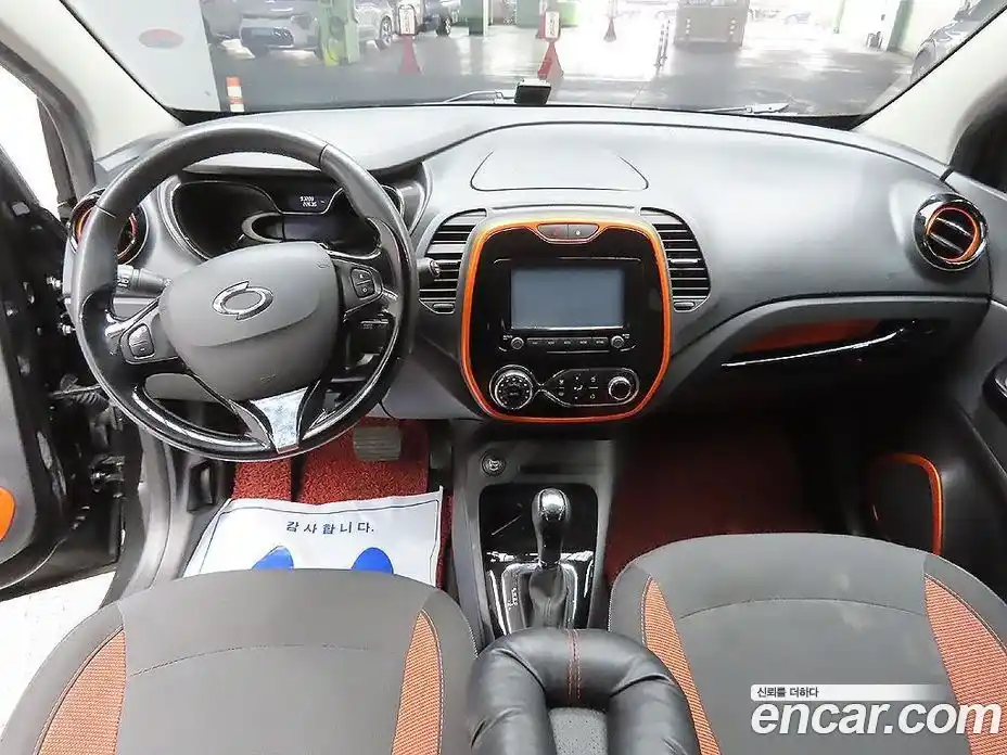 Renault QM3 2014 1.5 гидро в Москве № 2129604, фото 9