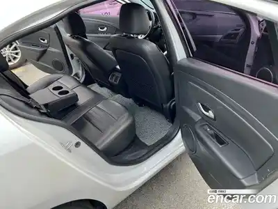 Renault SM3 2017 вариатор в Москве № 2129625, миниатюра 9