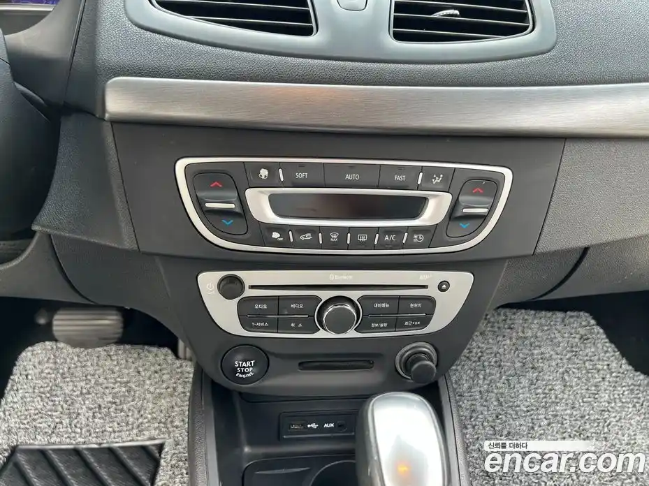 Renault SM3 2017 вариатор в Москве № 2129625, фото 10