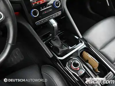 Renault SM6 2018 1.5 гидро в Москве № 2129687, миниатюра 9