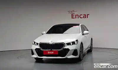 BMW 5-Series 2025 2.0 гидро в Москве, миниатюра 2