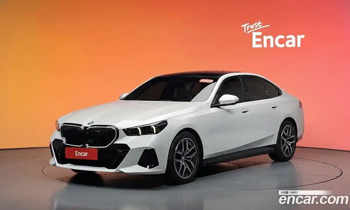 BMW 5-Series 2025 2.0 гидро в Москве, фото 36